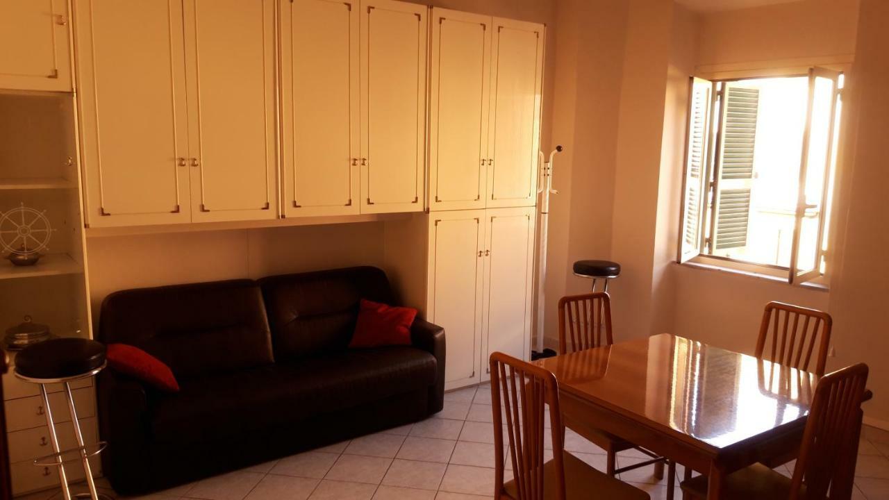 Allegra'S House Cipro Rome Bagian luar foto